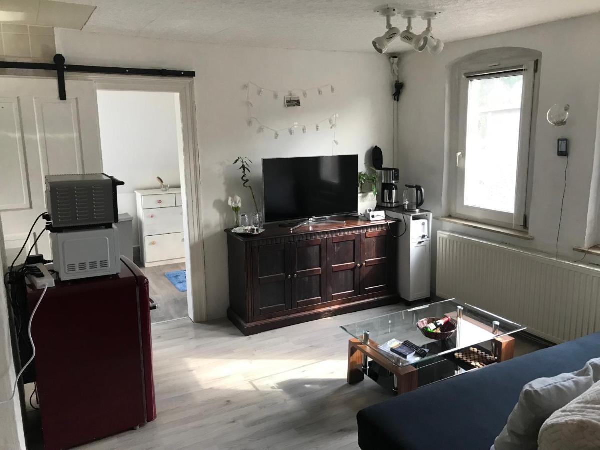 Ferienwohnung Im Einfamilienhaus, Automobil Und Robert Schumann Stadt צוויקאו מראה חיצוני תמונה